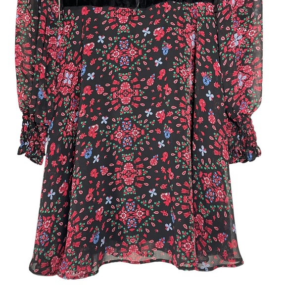 Disney Snow White Seven Dwarfs Black Floral Lace Up Princess Dress Size Small - Picture 6 of 10